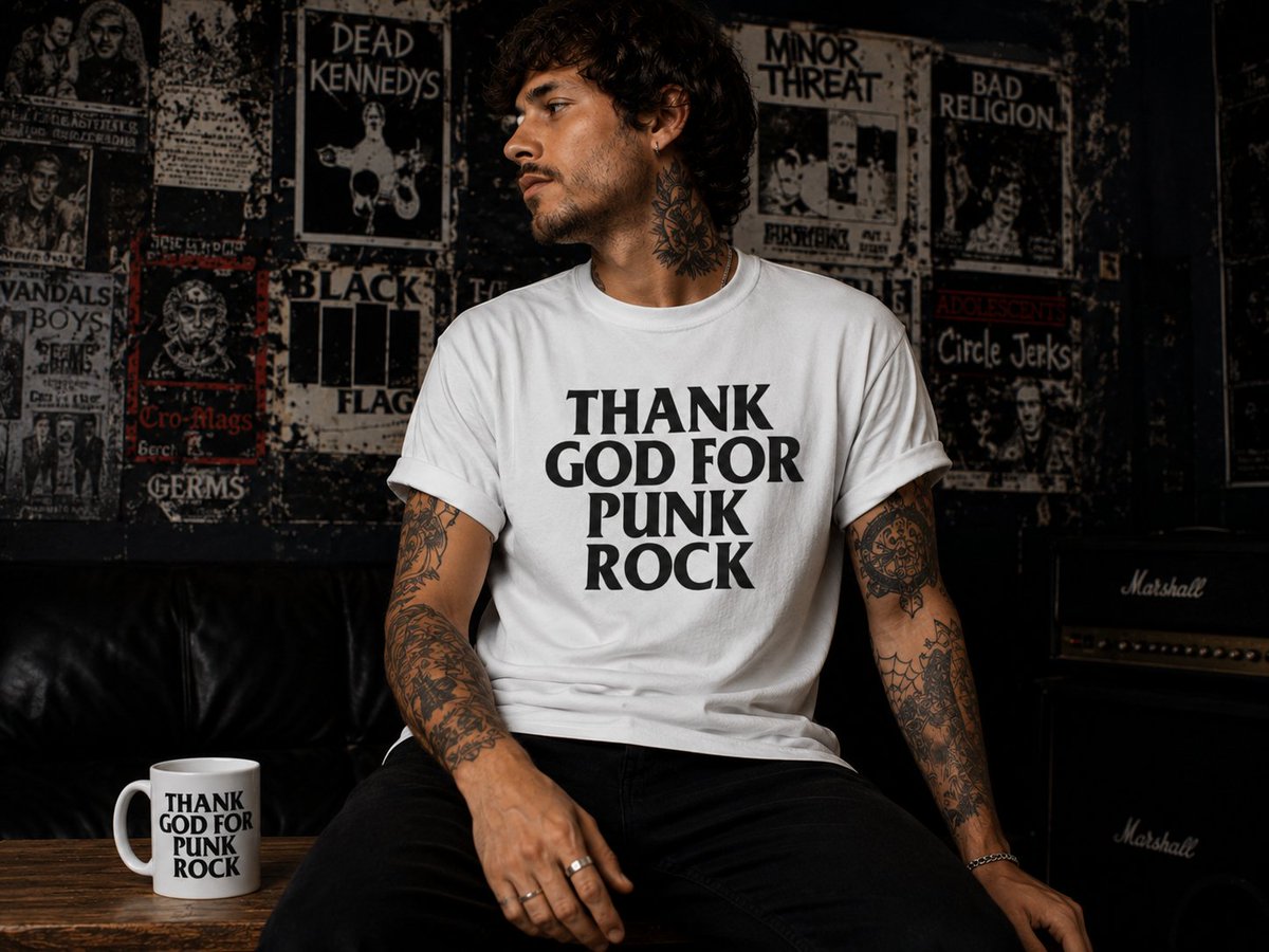 punkshop's tweet photo. Obrigado por todas as bandas.
Todos os shows.
Todas as amizades.

#ThankGodForPunkRock #PunkRock #PunkNotDead #DIY #Underground #CenaAlternativa #Streetwear #AltStyle #MusicMerch #Punkshop #PunkshopBrasil https://t.co/XXutODew9t