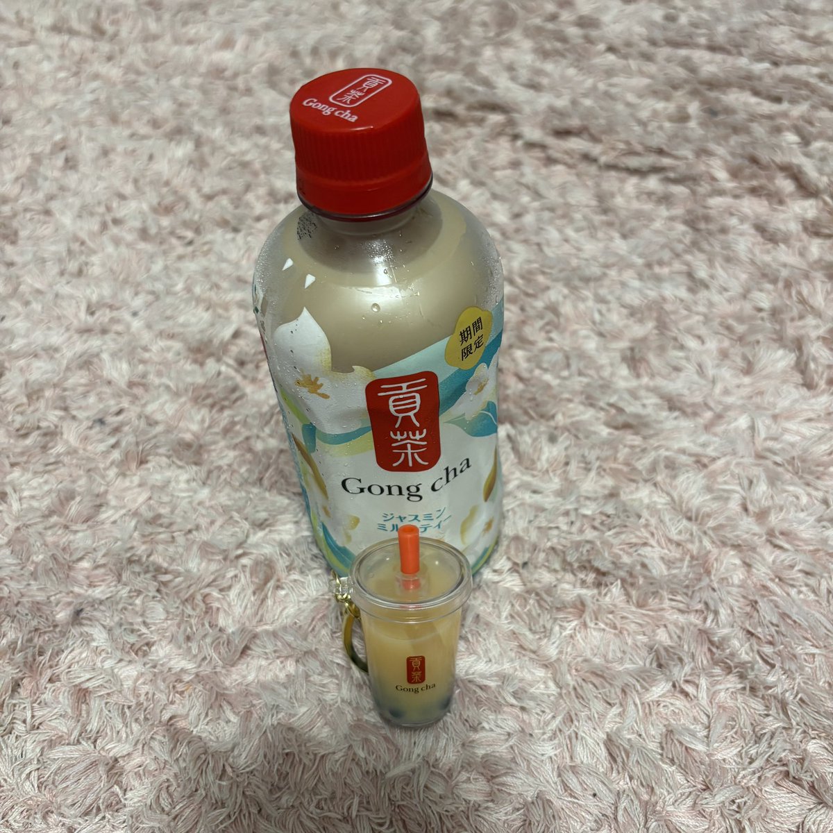 musicSeLife's tweet photo. #セブンでゴンチャ

発売決定からずっと楽しみにしてた貢茶のジャスミンティーペットボトル💓

仕事終わりにセブンで購入💚💛

大好きなゴンチャのジャスミンティーはやっぱりおいしい🤤😋 https://t.co/jyd8iBeOeC