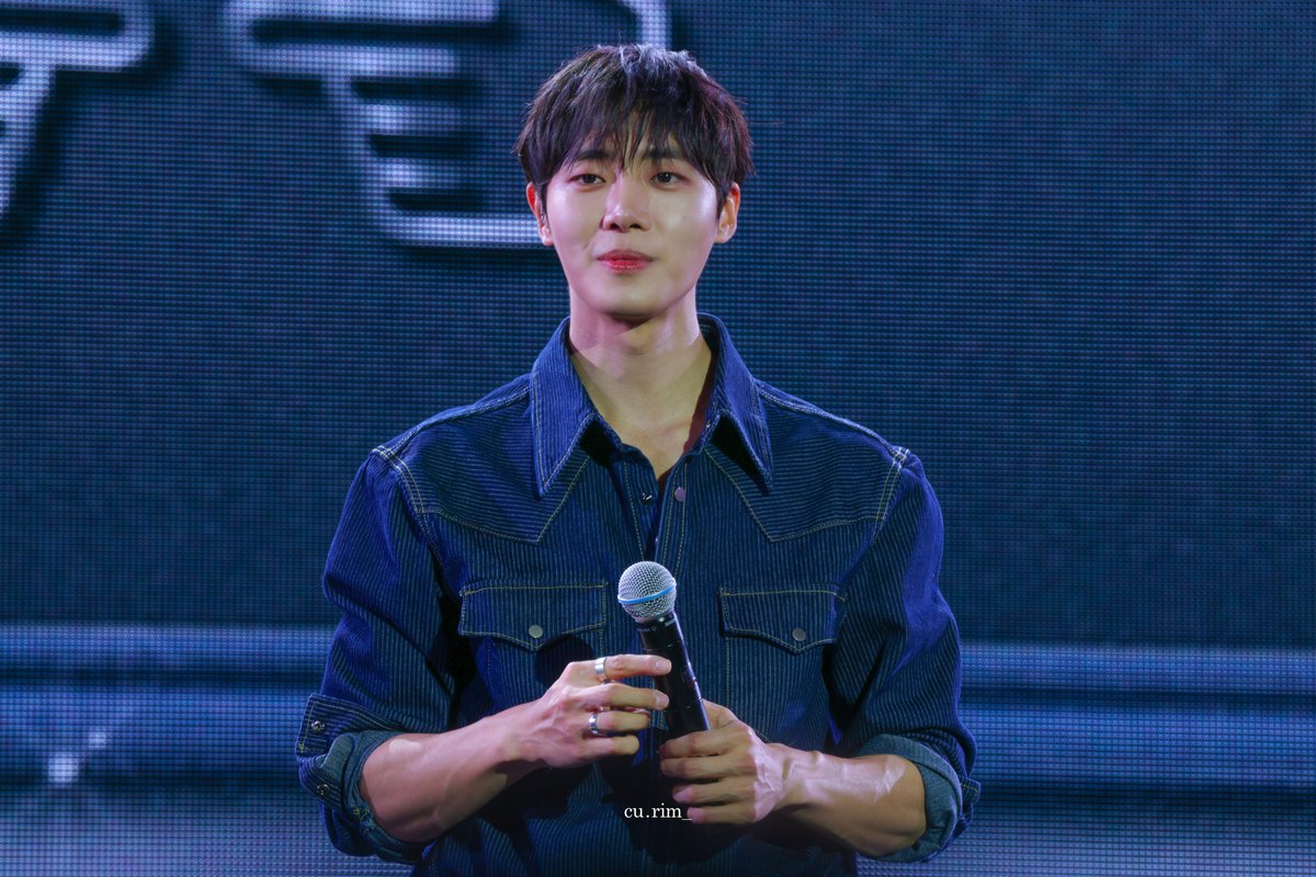 cu_rim_'s tweet photo. 너무 차카니야...🥰 https://t.co/XlCgzE6q6s