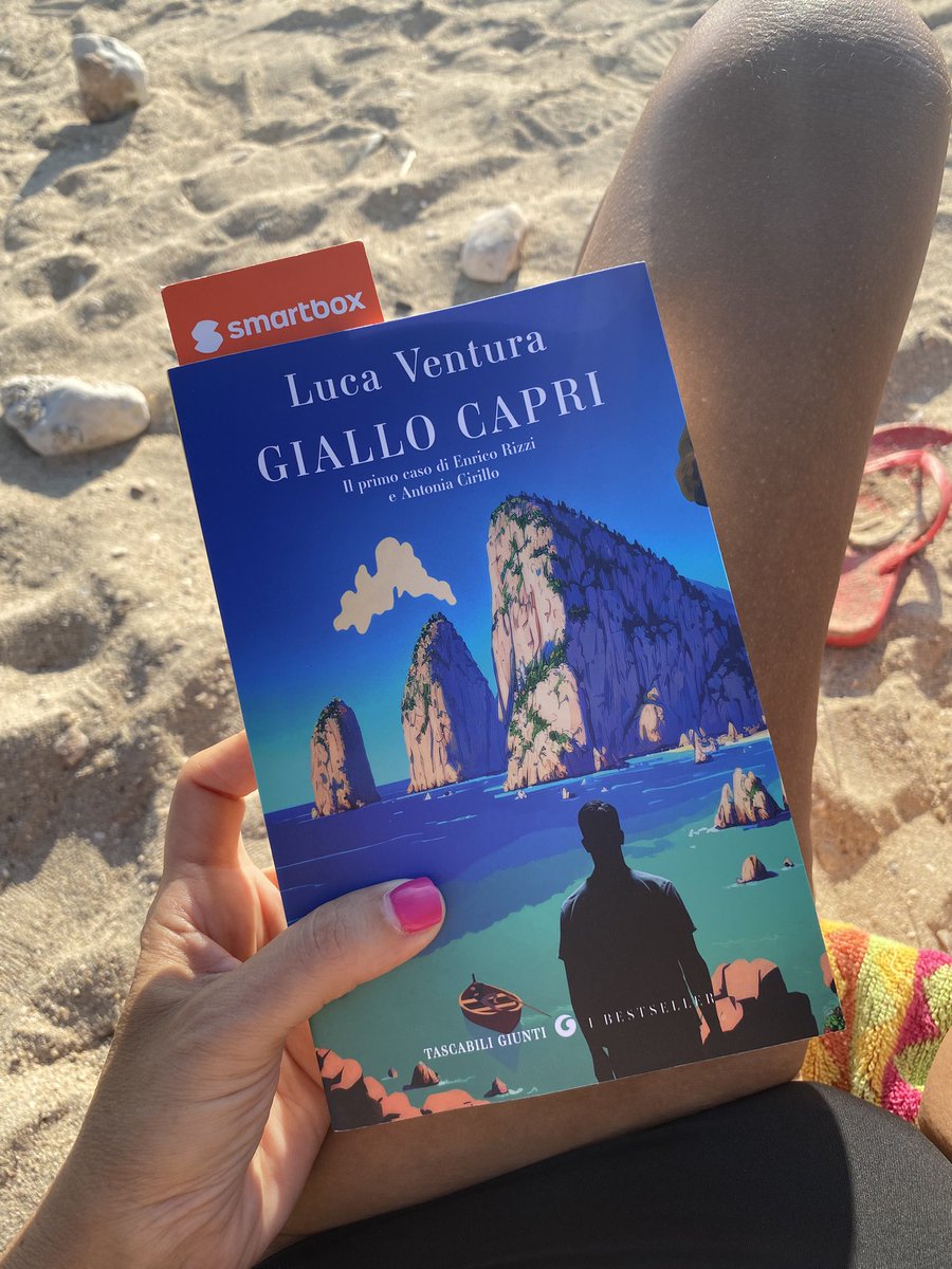 LaraDelPizzo's tweet photo. Muoversi ci fa sentire vivi, leggere ci aiuta a fermarci e ad ascoltarci che sia un giallo, un romanzo o un libro che insegna qualcosa ,ogni lettura può nutrire la mente in modo diverso
quando la mente trova pace, anche il corpo la trova ,questa una bella lettura #leggere #mare https://t.co/nWo8mBuNOp