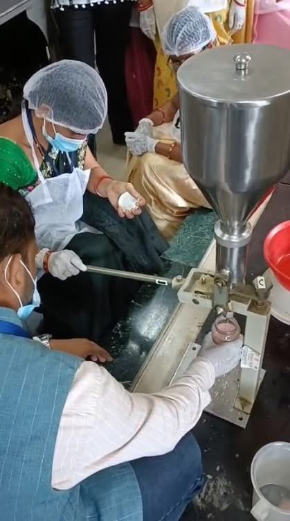 RGundev83450's tweet photo. CSIR–Central Food Technological Research Institute (CSIR–CFTRI), Resource Centre, Mumbai, successfully organized a One-Day Training Programme on 24 June 2026 entitled “Capacity Building and Knowledge Dissemination on Onion Dehydration and its Value Addition.” The programme https://t.co/NkXwW66lBz