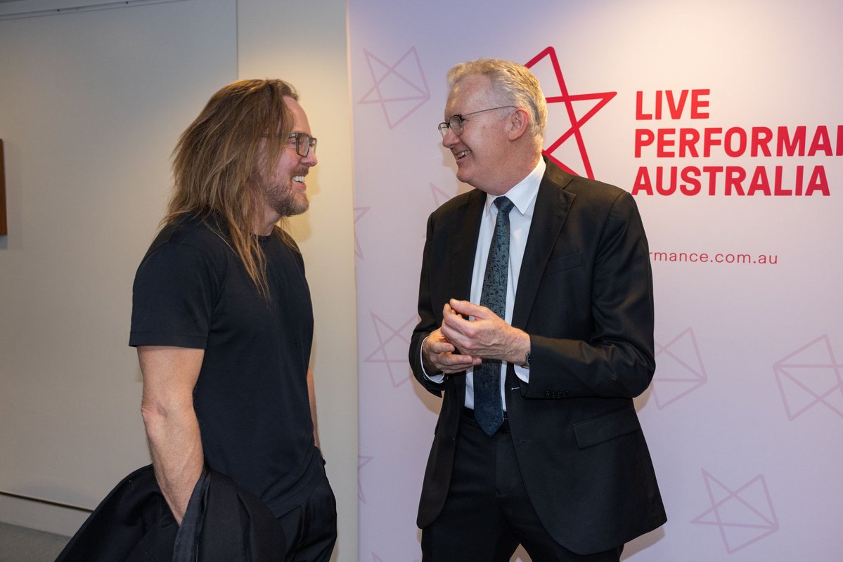 timminchin's tweet photo. This week, I’ve been in Canberra with Live Performance Australia talking to MPs (and the PM!) about how the government can help stabilise and stimulate our live performance industry. It was really fuckin interesting and rather fun. For now, if you haven’t seen this speech I made on the topic, check it out:
https://t.co/JeHMnC6gSa

@AlboMP 
@SydneyTheatreCo 
#LivePerformanceAustralia
#TonyBurkeMP
@DavidPocock