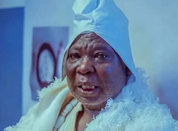 yabaleftonline's tweet photo. Veteran Yoruba Actor Elegbeje Ado D!es After Brief Illness https://t.co/FYzZOV38LP