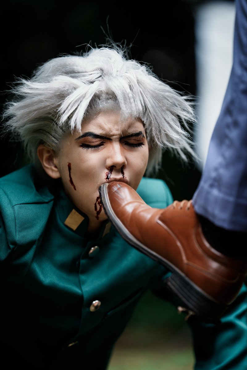 soybean7_cos's tweet photo. ⚠️cosplay / 血糊 / 暴力表現
jjba.part4  ~靴のムカデ屋前にて~

『 おいおい
　　妙な叫び声を上げるんじゃあないぞ 』

🔊@wasaaocos 
💣そいびー

p: @bumbleaB421 
#むかでやあわせ0614 https://t.co/aiIOEHFQ2F