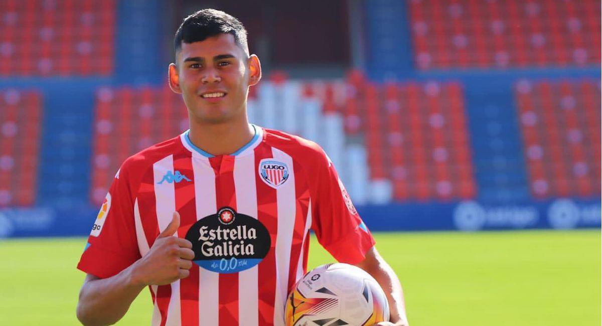 Dorado_rf's tweet photo. Alguno pensó (yo) que este día nunca llegaría.

Es increíble, pero al fin, es cierto.

Jaume Cuéllar deja de ser jugador del @CDeportivoLugo. https://t.co/PnugDN5lOz