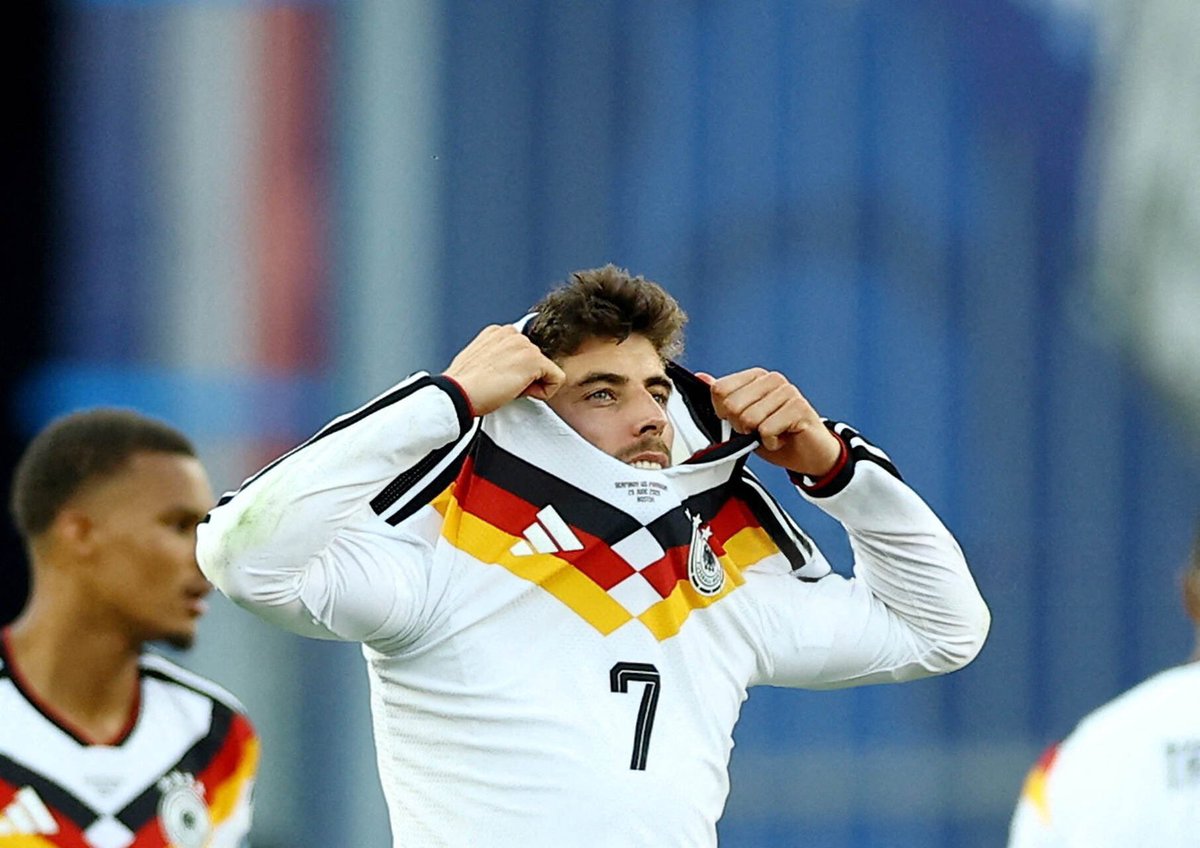 aibasxtra's tweet photo. 🚨 Kai Havertz calls it out: “The last few tournaments were a disaster. We players need to take a long, hard look at ourselves.” Germany’s legacy demands more! 🇩🇪⚽ What’s the biggest issue – tactics, mentality, or squad? Reply & RT your fix! #GermanyOut #Havertz https://t.co/0PJKATBsSA