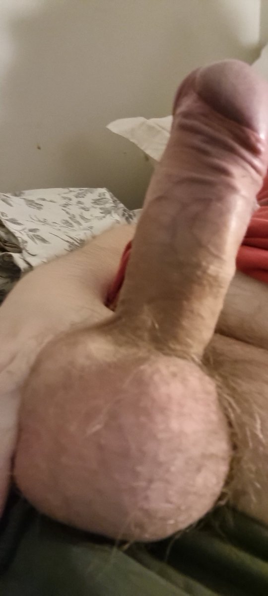 JohnJakobs65754's tweet photo. @LaraSecret69 Take a seat 😉 https://t.co/N6GwLYHSOa