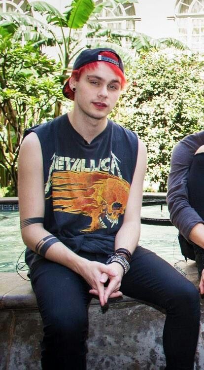 killmytime_lftv's tweet photo. who up thinking about frat boy michael bc he was fine as hell... (why does this app only let me pick 4 photos ugh) https://t.co/zoI5wBqSj1