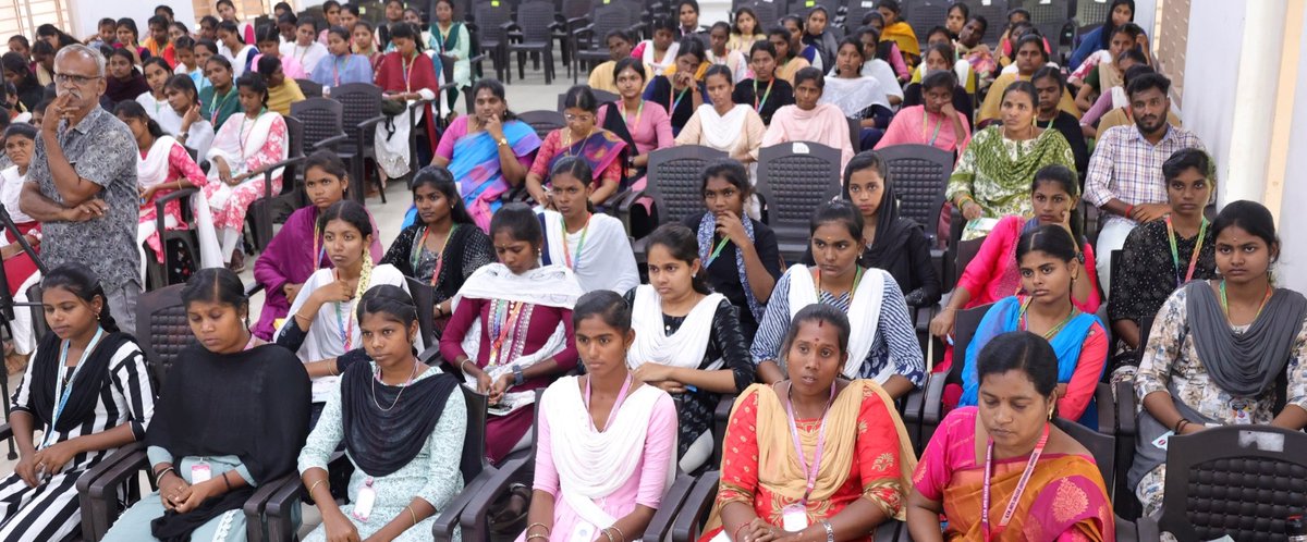 India_NHRC's tweet photo. The NHRC, India in collaboration with the G.T.N. Arts College, Dindigul, Tamil Nadu organised a training programme on ‘Women Rights’ on 29th June 2026. About 100 participants attended. #HumanRights #Training #NHRCIndia @PIB_India @EduMinOfIndia @ugc_india https://t.co/Wf8q7cL6K6