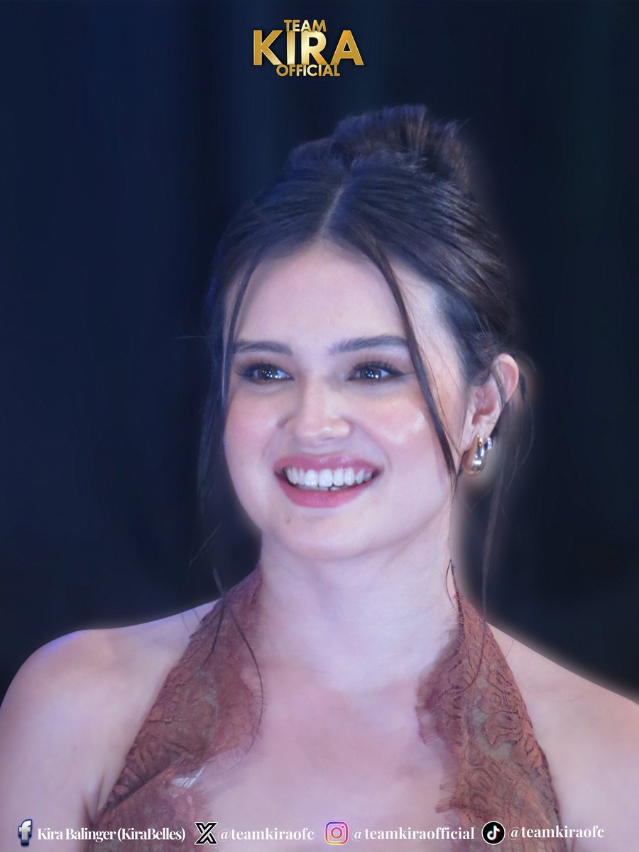 TeamKiraOFC's tweet photo. 𝐓𝐇𝐄 𝐀𝐑𝐓 𝐎𝐅 𝐋𝐎𝐘𝐀𝐋𝐓𝐘, 𝐓𝐇𝐄 𝐆𝐋𝐎𝐖 𝐎𝐅 𝐀 𝐒𝐓𝐀𝐑 ✨

She didn’t just understand the assignment, she became the blueprint.

𝐊𝐢𝐫𝐚 𝐁𝐚𝐥𝐢𝐧𝐠𝐞𝐫 looks breathtakingly beautiful at the 𝐀𝐝𝐯𝐚𝐧𝐜𝐞 𝐒𝐜𝐫𝐞𝐞𝐧𝐢𝐧𝐠 𝐨𝐟  “𝐓𝐇𝐄 𝐋𝐎𝐘𝐀𝐋𝐓𝐘 𝐆𝐀𝐌𝐄”.
That glow is unmatched. 💛🌻

#TheLoyaltyGame | #AngelLucto
#KiraBalinger | Kira Balinger | @Kbalinger