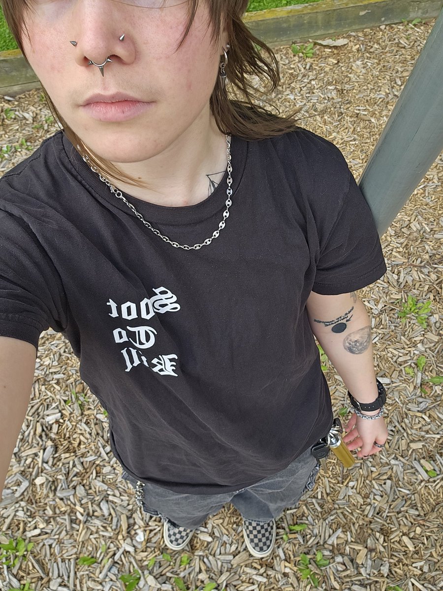 marsisobsessed's tweet photo. oh yeah im 4 months on T now btw I never updated X the everything app my bad a lot has changed https://t.co/zqqsXaQ24p