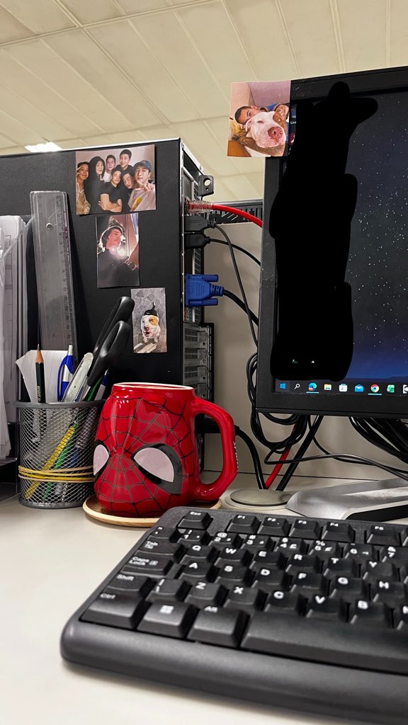 yjigirl's tweet photo. Eu disse que ia decorar mais https://t.co/oWMfWnZOGx