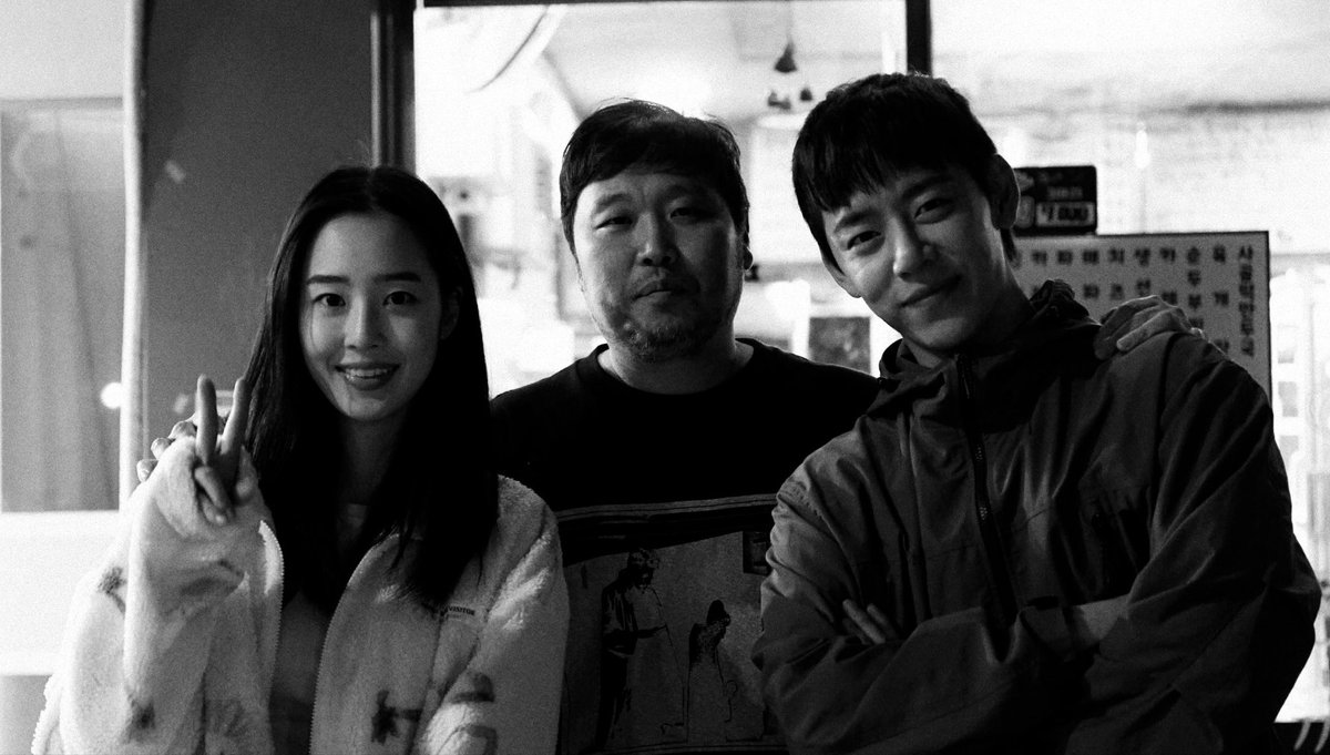 mrsyebinn's tweet photo. PHOTOS OF YEBIN FROM THE FILMING OF «나비란»🖤

#최예빈 #CHOIYEBIN https://t.co/osQ3Zuzcvd