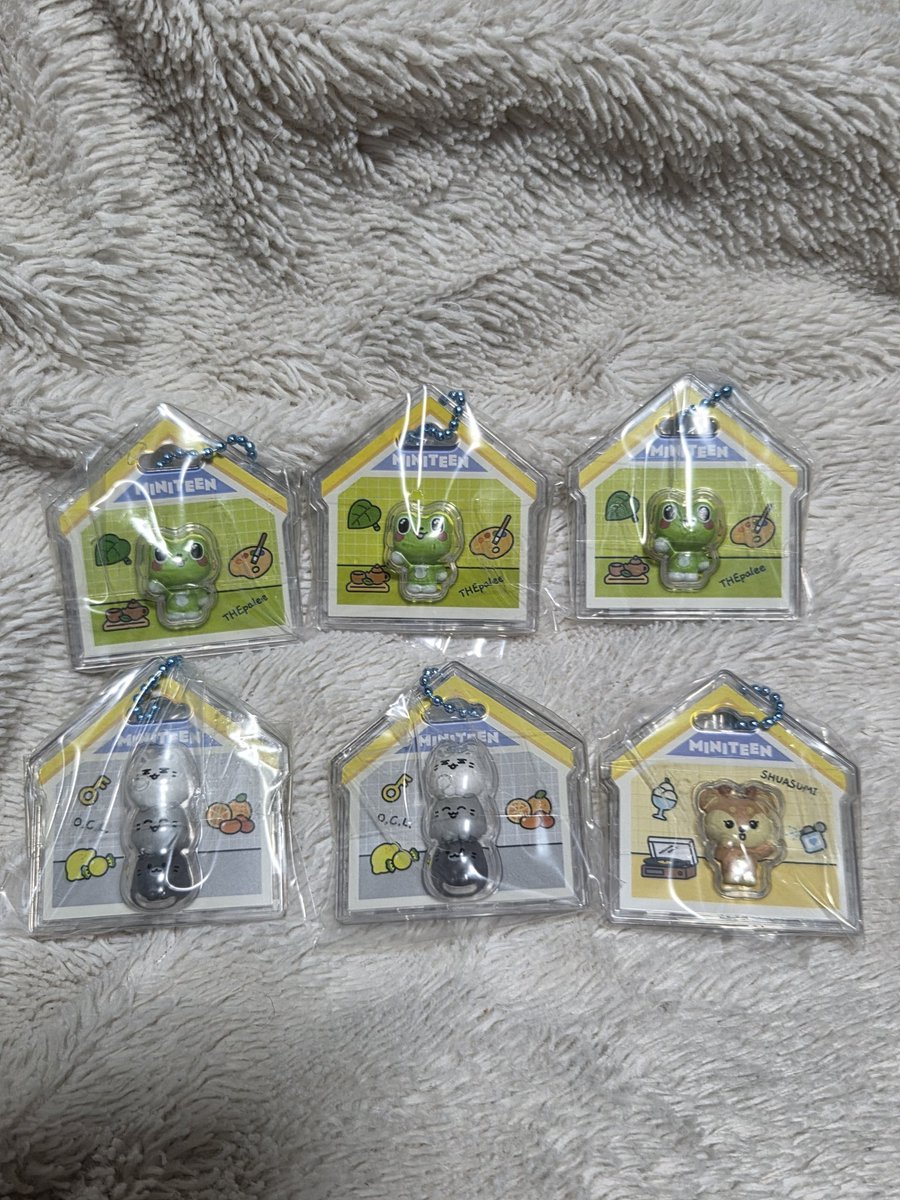 _na_mee's tweet photo. SEVENTEEN セブチ MINITEEN ミニティーン パッケージチャーム グミ 交換

【譲】ジョシュア　ジュン　ミョンホ
　　　🫎🐱🐸　

【求】スングァン、バーノンと纏めての交換　又は買い取り

360+送料

郵送希望です📮
リプお願いいたします😊

#セブチ交換 https://t.co/hCpI1Z1cGE
