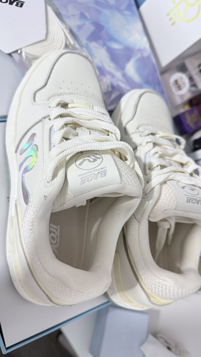 ManiiMind's tweet photo. ส่งต่อรองเท้ามือสองค่ะ ใส่ไป 2 ครั้ง
Baoji x Treasure ไม่มีการ์ด size 39
1,000 รวมส่ง พร้อมโอนลดได้นิดหน่อย
#ตลาดนัดเด็กสมบัติ #ตลาดนัดtreasure #treasure #ส่งต่อ #ส่งต่อรองเท้า #baojixtreasure https://t.co/tbyoz55mLw