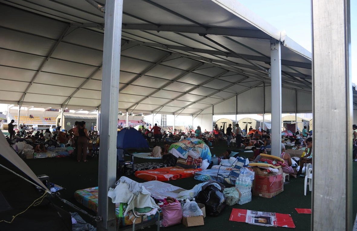 ACNURspain's tweet photo. 🚨Los terremotos en Venezuela han provocado un aumento drástico de necesidades humanitarias.

ACNUR intensifica su respuesta para llegar a miles de afectados: ayuda de emergencia, identificación de necesidades y protección de niños y niñas en riesgo.
🔗https://t.co/kJxo6zJR9F https://t.co/EHuWhcBd1O
