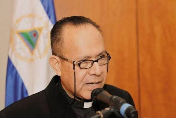 Descojonador's tweet photo. Todo mi aprecio y respeto por monseñor Mata! El sandinismo debe ser EXTERMINADO! Si queremos salir de este manicomio! https://t.co/2x5J19Tuu0