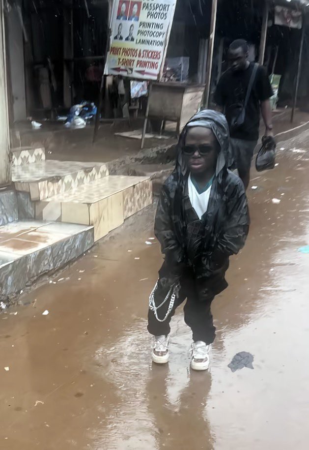 jebillll's tweet photo. the winter dey worry this guy waaa https://t.co/qwEASICAaf