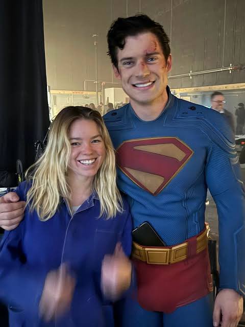 blackovtdrvnk's tweet photo. my super bisexual woke twins 💞 https://t.co/Ndxr8qccS7