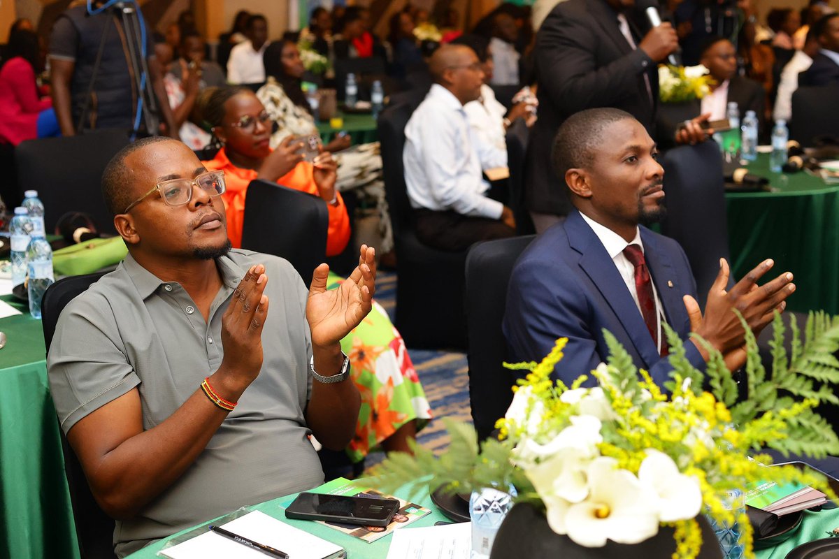 OldMutualUganda's tweet photo. Introducing the OMIG Wealth Mobile App.

Your all-in-one digital experience to open accounts, track portfolios, grow investments, and manage savings on the go.

#WeAreOldMutual #OMIGAGM2026 https://t.co/SVmtOl7TMm