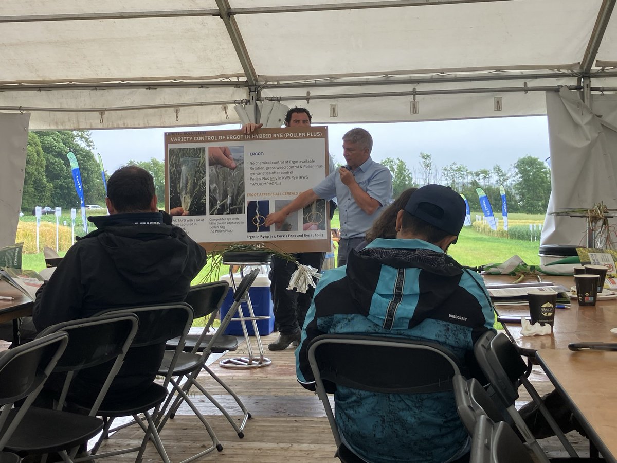 IrishSeedTrade's tweet photo. While the rain fell in @seedtechnology there was no shortage of science on show last week, with a KWS Equipe bakery on site one of the exciting things to keep an eye on. https://t.co/xi2VJKG7Av
