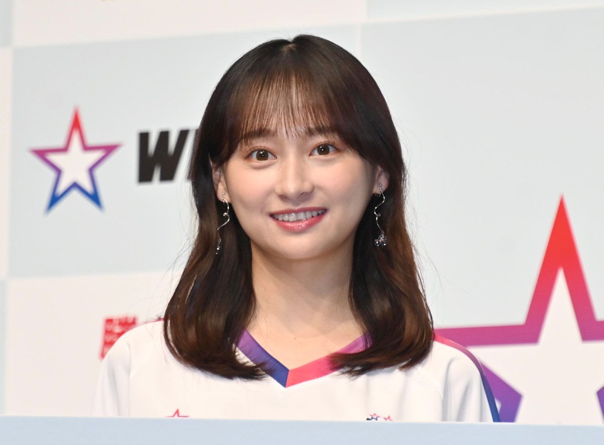 oricon's tweet photo. 【W杯2026】日本vsブラジル「激戦」⚽️
芸能人も“徹夜”応援🔥
⠀
サムライブルーにねぎらい＆感謝の声続々
https://t.co/O5kJsjC0J5
⠀
＜主な声一覧＞
影山優佳
手越祐也⠀
安住紳一郎アナ
水卜麻美アナ
ヒロミ
玉川徹
小柳ルミ子
JOY
見取り図・盛山晋太郎 https://t.co/ndLUDnHrAh