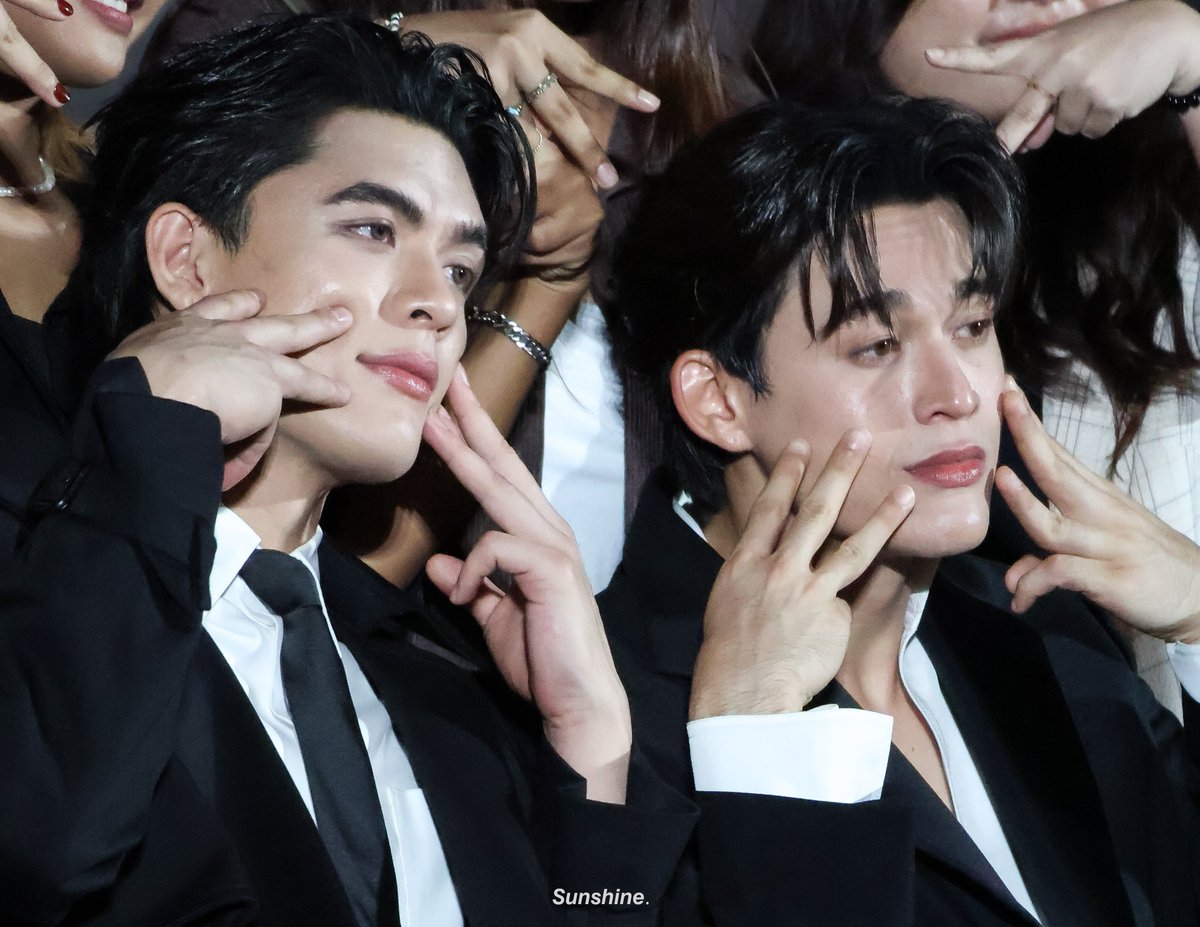 Sunn_0105's tweet photo. 🐻🐧❤️❤️

#JossGawin https://t.co/45PRQjOhmK
