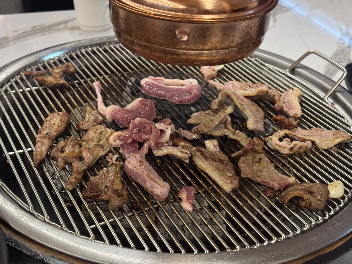 Tankpaca's tweet photo. 오리고기 머금 https://t.co/7pG4DOFSP9
