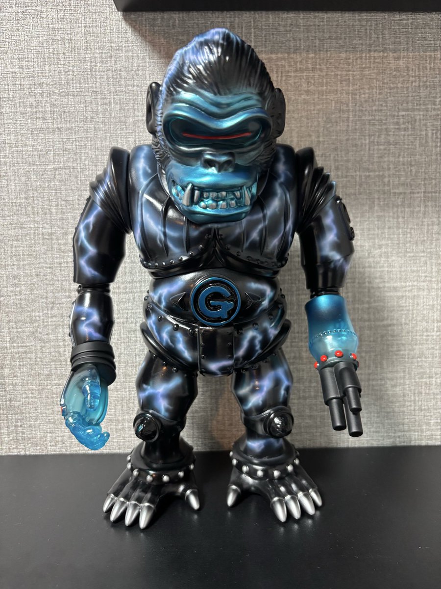dadandan_4439's tweet photo. スーパーソフビサミットでお迎えしたソフビ第6弾!!
GReN
スーパーソフビサミット待機中に前田さんからの案内✨✨✨
気になり過ぎてブースに行き…
一目惚れして🤩即購入!!!
めちゃくちゃ気に入ってます😆👍✨
#ヒーロー玩具研究所
#NORIa https://t.co/7V00Uk1Ju6