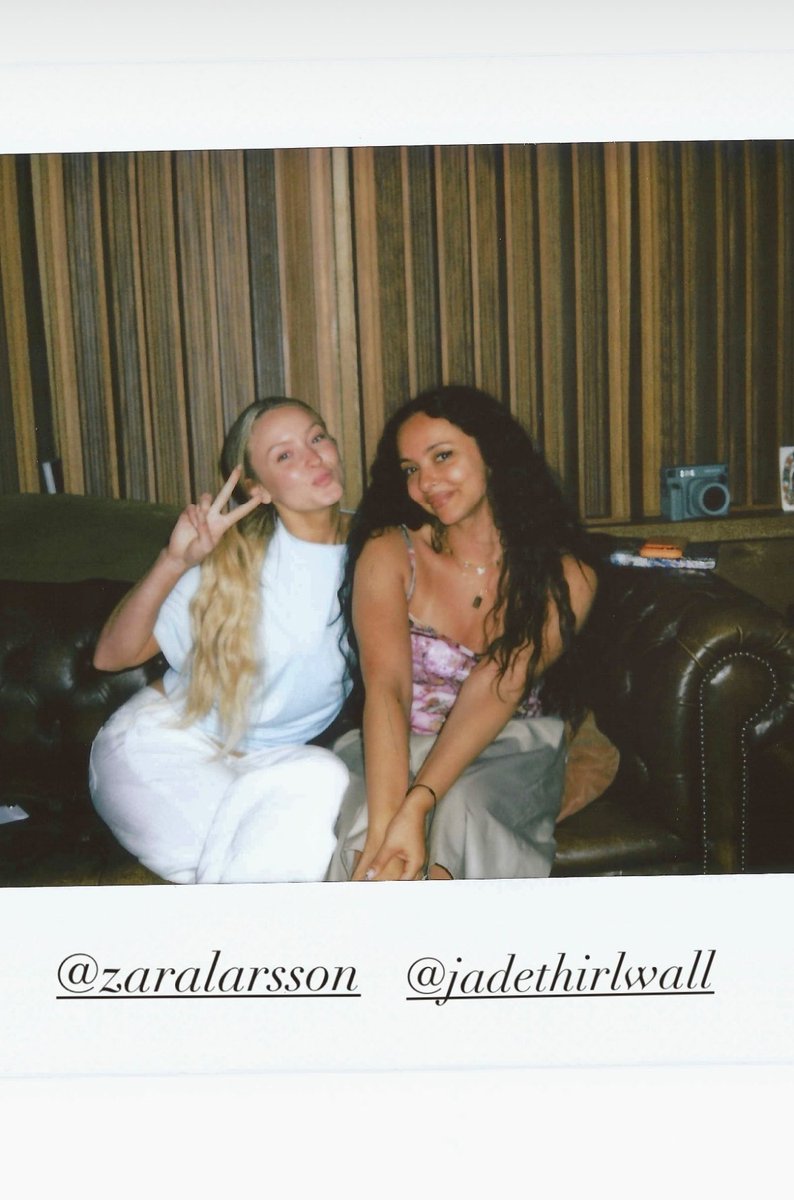 Littleangelmix_ tweet picture