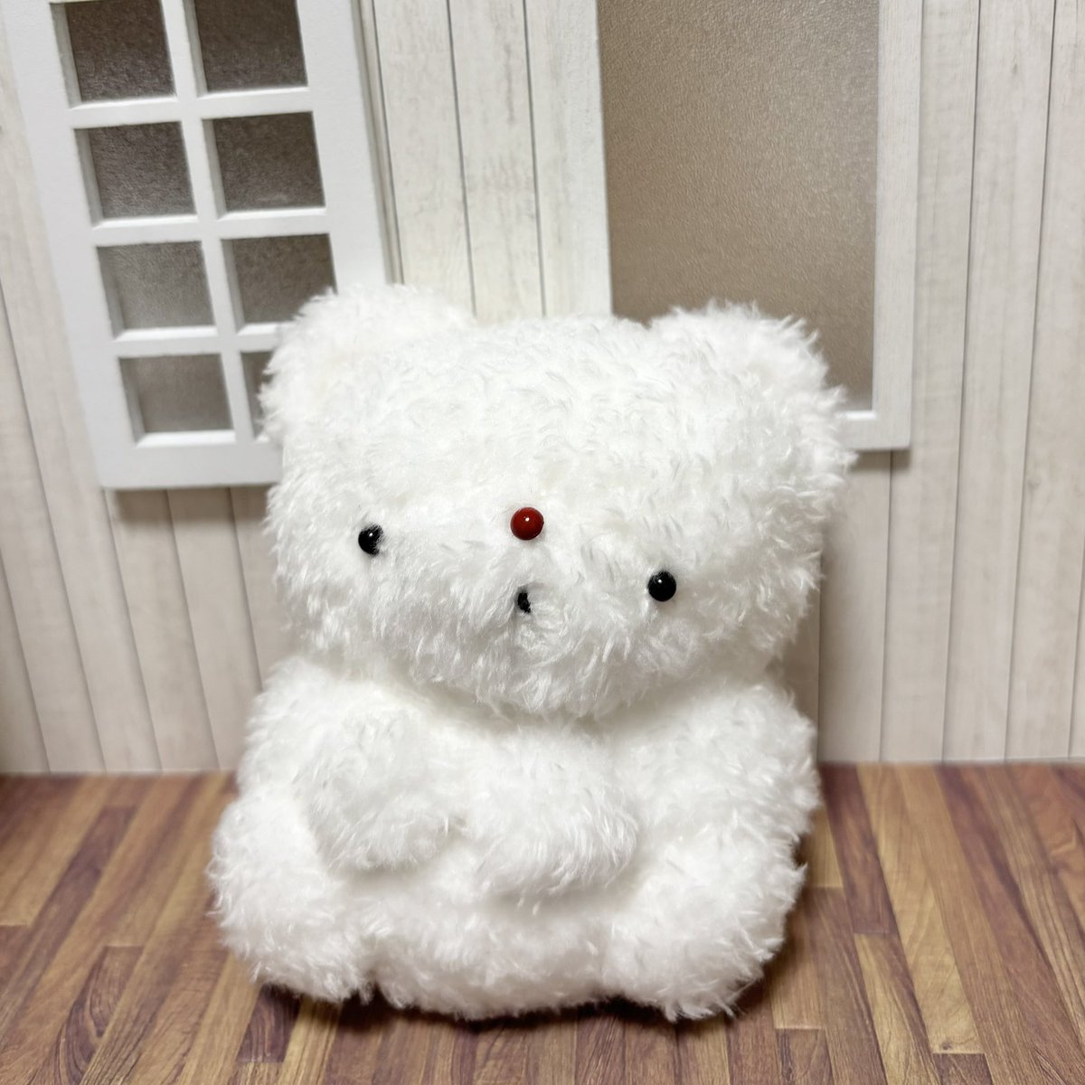 atereco_'s tweet photo. ㊗️BASEフォロワー400人突破記念㊗️
   ╲プレゼント企画╱

日頃の感謝の気持ちを込めて…⭐️
2匹のくまのぬいぐるみ

・茶クマ ちょこのすけ🐻️
・シロクマ ホワちゃん🐻‍❄️

を【1名様】にプレゼント✨️

🤍参加条件🤍
Xフォロー＆このポストをRP❕

締切は7/10(金)✊
ご応募お待ちしております！ https://t.co/gmUIq8b5VO