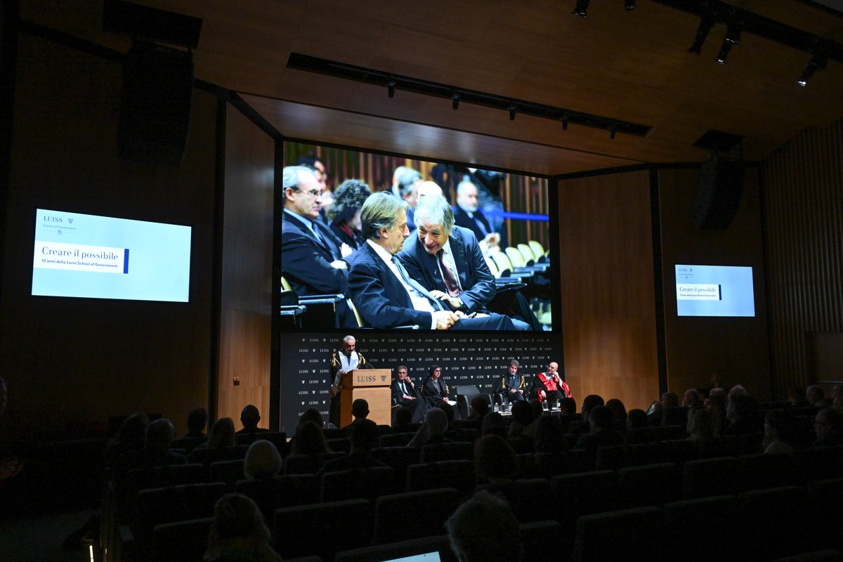 UniLUISS's tweet photo. Creare il possibile.

Quindici anni fa nasceva la @LUISSSoG con l'obiettivo di formare leader capaci di comprendere e guidare la complessità delle istituzioni pubbliche e delle dinamiche globali.

Grazie a chi ha contribuito a questo percorso fatto di persone, idee e impatto. https://t.co/9UhtP5pq7G