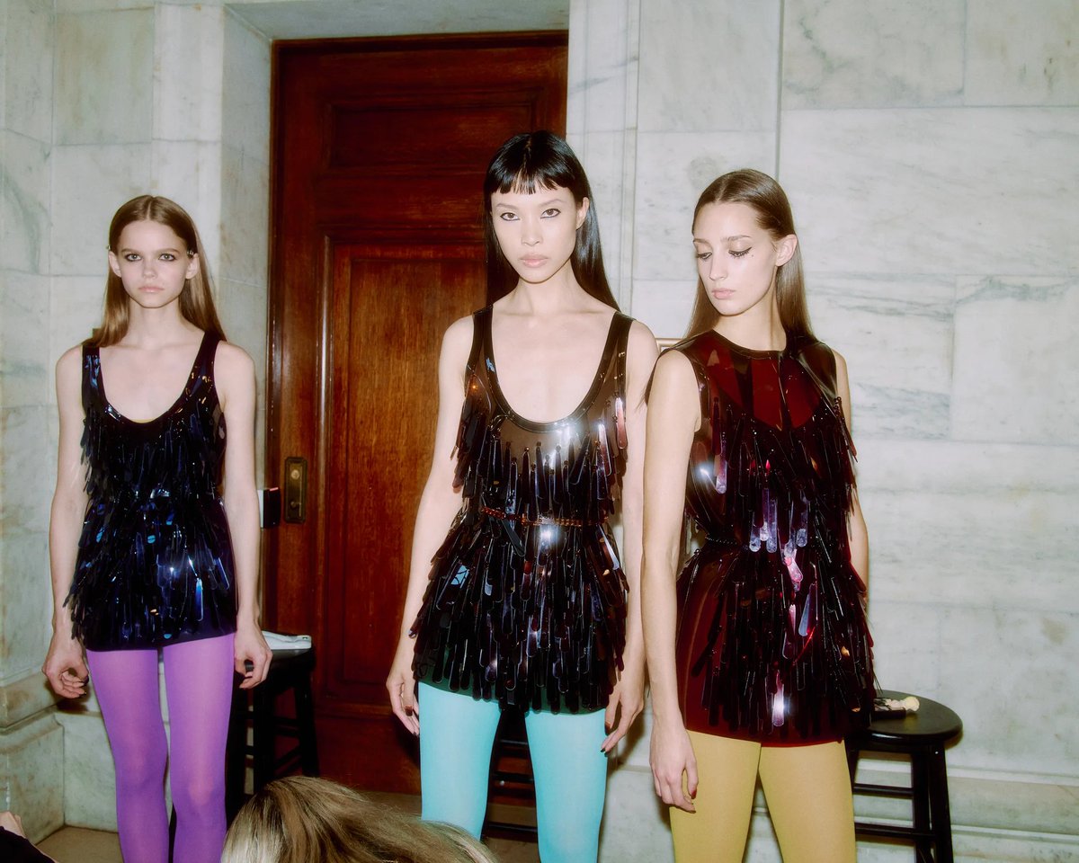 itsbleekerxox's tweet photo. Marc Jacobs FW26/SS27; party girl https://t.co/QjFTtUxeLt