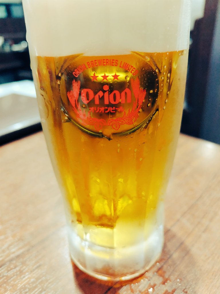 respect_plain77's tweet photo. 6月は色々と
空回りしてたから
カルビとハラミを
オリオン生ビールで
流し込んで
リスタートじゃ😎
乾杯でーす🍻
#晩酌
#焼肉
#晩ごはん https://t.co/fM8s6SLnRw