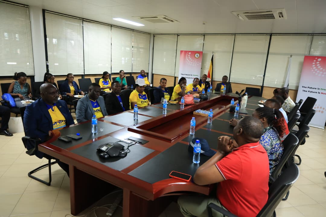 KiiraMotors's tweet photo. On June 29, KCCA FC visited the Kiira Vehicle Plant for the pre-delivery inspection of their new 12m coach, led by Deputy Executive Director @KCCAUG  @BenonKigenyi , with CEO @KCCAFC  @anishamuhoozi  and football legend Jackson Mayanja. A proud milestone for Ugandan engineering. https://t.co/urpKlsqjfb