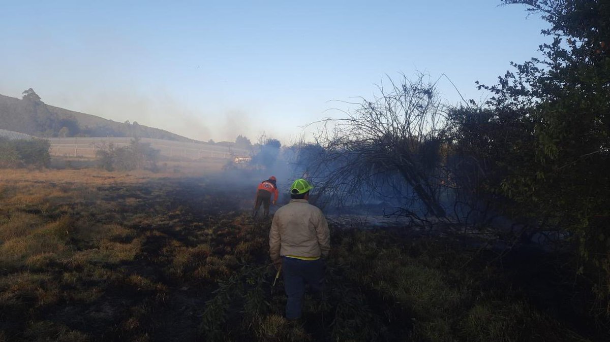 Alfred_Balle's tweet photo. Anticiparnos es la mejor forma de proteger nuestro territorio.

Hoy lanzamos la Ruta de Preparación Climática en @CAR_Cundi, una estrategia que articula a alcaldías, empresas, productores, instituciones educativas y comunidades para prepararnos frente al fenómeno de El Niño con acciones concretas de ahorro, uso eficiente del agua y gestión preventiva.

No esperamos la crisis para actuar. #LaCARactúa
