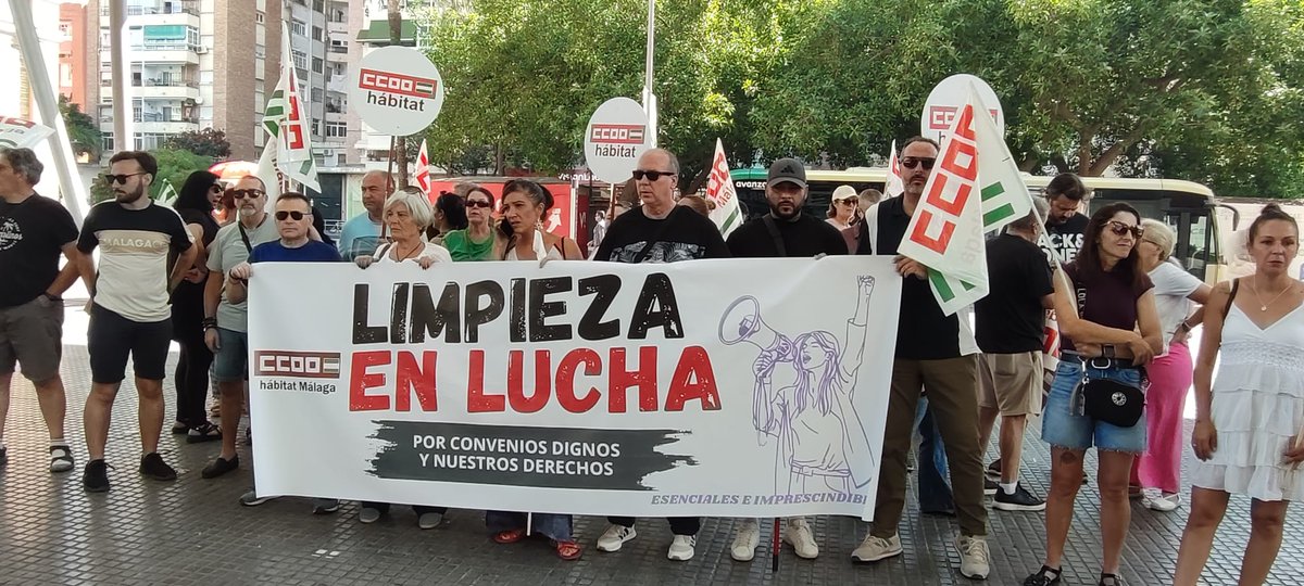 CCOOHabitat_Ma's tweet photo. ✊ ¡Por un convenio digno ya! Hoy #30J salimos a la calle en defensa de los derechos de las trabajadoras y trabajadores del sector de la limpieza.

📢​Un sector esencial que merece salarios justos y condiciones dignas
 
#LimpiezaEnLucha
@CCOOHabitat_AN 
@CCOO_Habitat https://t.co/uYdSGqD7UQ