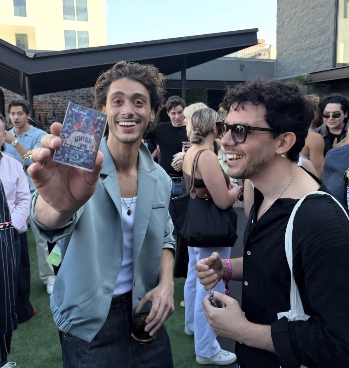 offcampusseries's tweet photo. New Photos of Antonio Cipriano with Daniele Giannazzo at Obsessed Fest

daninseries via Instagram https://t.co/2Y9LJyNMdo