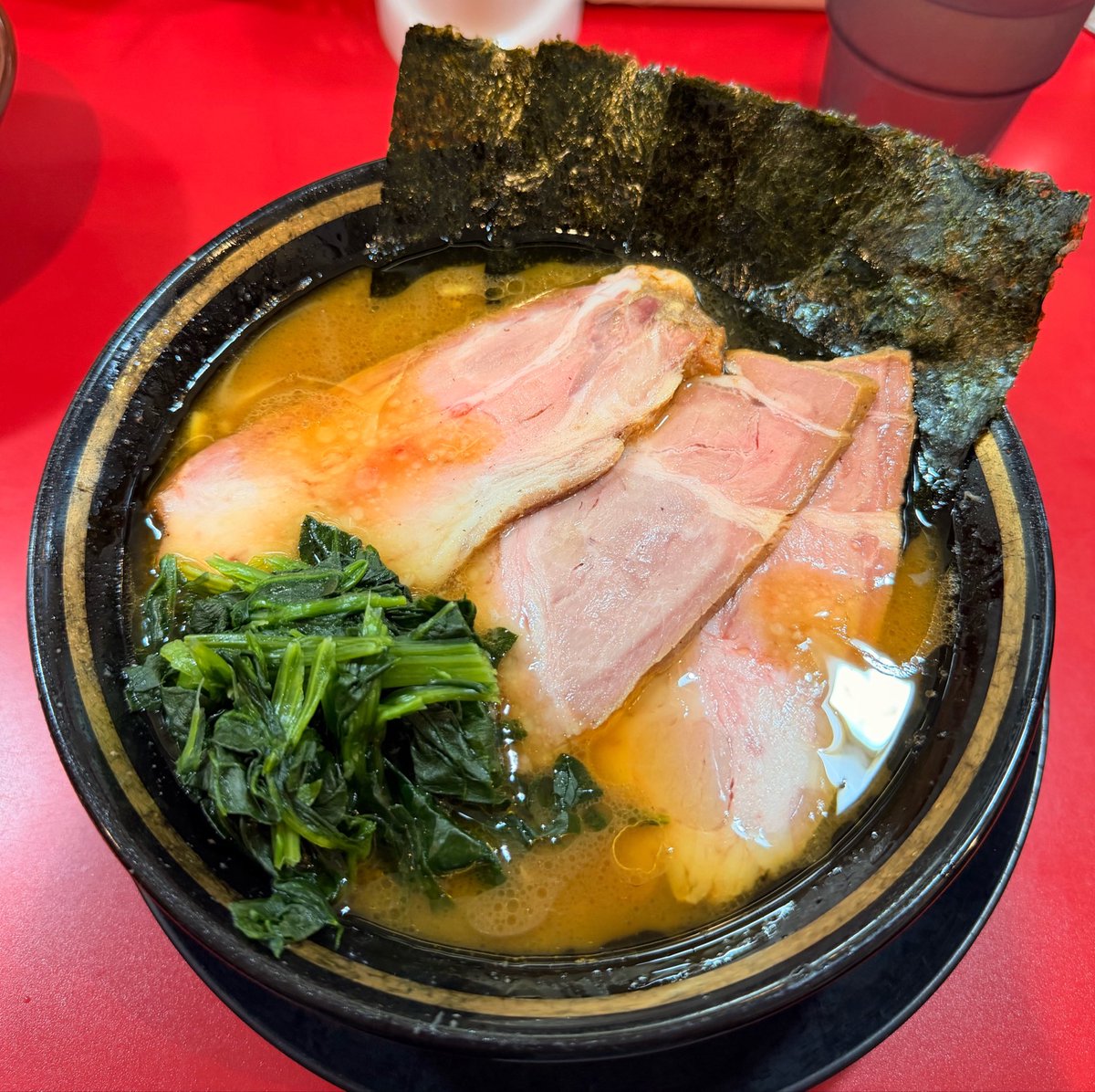 gat_ishigami's tweet photo. 👷‍♂️7月スケジューーール👷‍♂️
夏も本番。
ここ最近の暑さは昨年よりはマシかも！？って思ってるんですけどどうです？
7月もそうなることを祈ってます🙏

1発目は沖縄からスタート！
決まってないところもあるのでなんともなスケジュールですが7月もよろしくお願いします🙇‍♂️

ポンコツはしっかり毎月続いてるのでありがたい。
DBは未定💦
新番組は7月中に動画出せる予定（1GAME で配信）

気合い入れていきましょう✊

来店前日の夜（23時頃から）キャスやるのでよろしく🙋‍♂️

※来店時のご対応
朝&退店時に高確率でマイクいれますので、その際にカウンター等、指定場所までお越しください。
カメラ無しの実践中はどのタイミングでもお声がけ下さい！

※収録中のご対応
カメラマンにお声がけ下さい。
タイミング次第ではお写真などご対応できる場合ございます。
ステッカーはお渡しできます。

※1GAMEでは差し入れ🆖でございます。
ご了承ください（お手紙等は受け取らせていただきます🙇‍♂️）