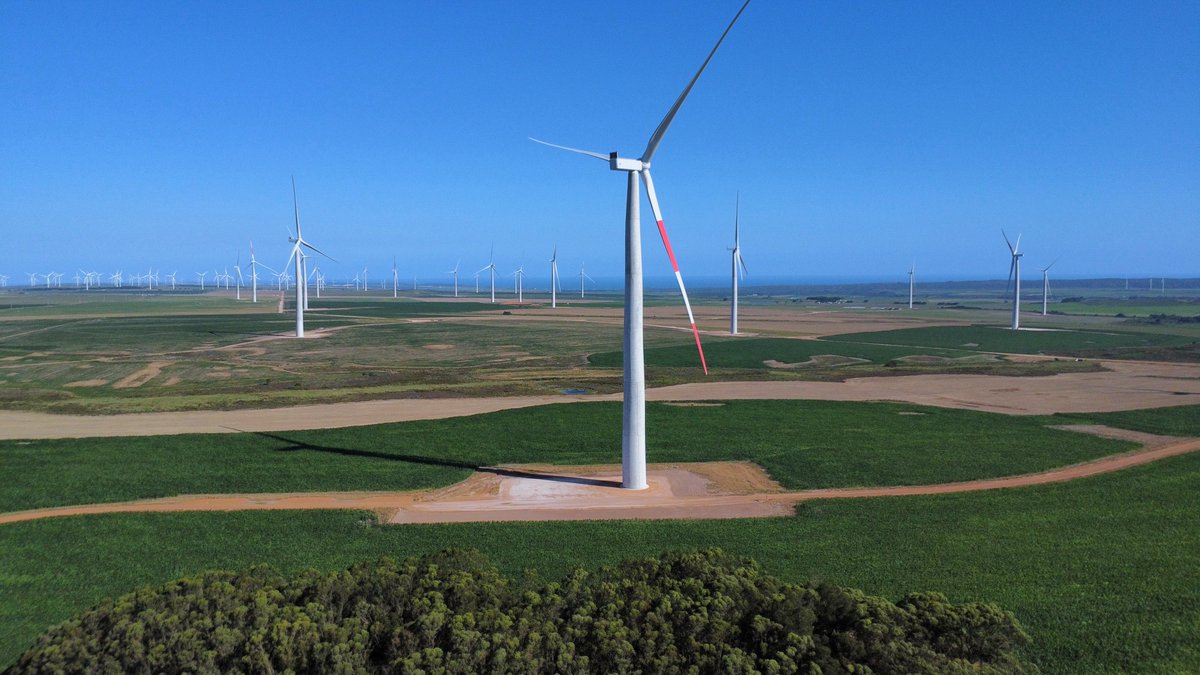 SasolSA's tweet photo. Milestone in our decarbonisation journey. Congrats to Enel Green Power SA &amp; Air Liquide SA on the 330 MW Impofu Wind Cluster now online. 500+ MW live, 700 MW underway as we move towards 2 GW by 2030. 
Read more:https://t.co/XhNL7Emh1x 
#Sasol75 #RenewableEnergy #EnergyTransition https://t.co/W2bShBYn6X