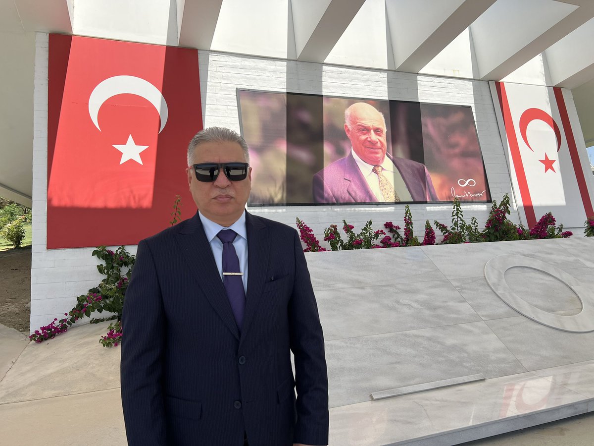Ersatsalihi's tweet photo. Ortak kaderi paylaştığımız Kıbrıs Türklerinin ölümsüz lideri, Türkmeneli sevdalısı Rauf Denktaş’ın kabrini ziyaret ettik.

Kuzey Kıbrıs Türk Cumhuriyeti’nin ilelebet Türk yurdu olarak kalması için çabalayacağımıza ant içeriz. https://t.co/W3cSCAQuZW