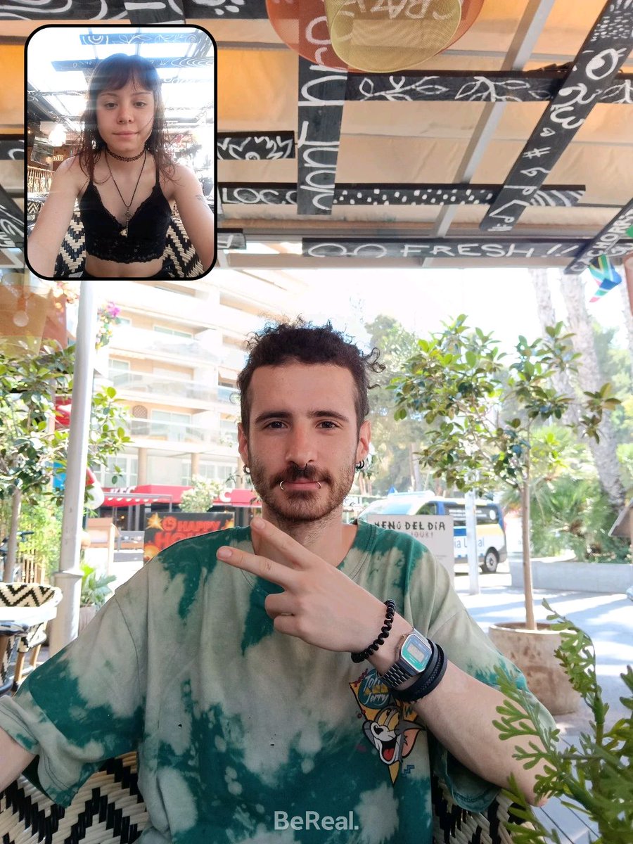 misapato_'s tweet photo. SALOU 🌴🤍 24-29 jn https://t.co/kEDgSLsA2F