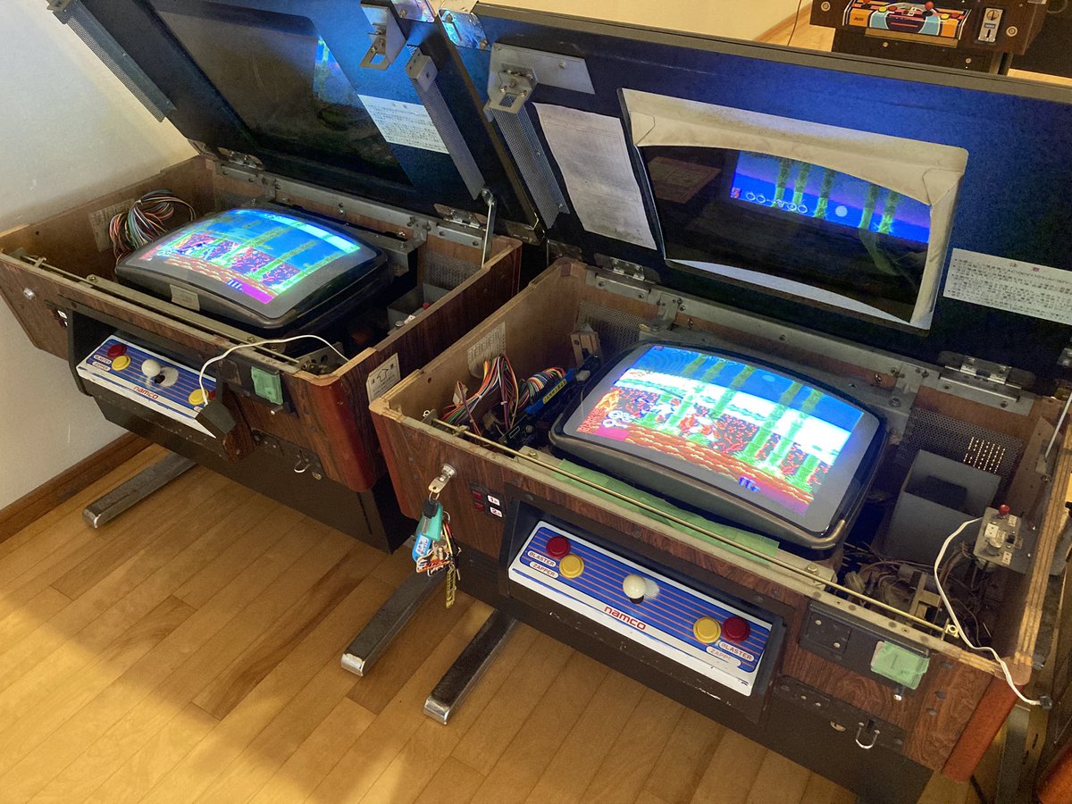 hijiyan_jp's tweet photo. はかまたさんに特注でお願いしたナムコ製テーブル筐体用JAMMA変換ハーネスが商品化された模様！

ナムコT-2、T-3テーブル筐体はナムコ44P基板はそのまま接続できるが、JAMMA基板の接続には特殊なコネクタを手に入れて変換ハーネスの自作が必須だったが遂に商品化！

お陰でダブル源平テーブルが実現！ https://t.co/n20ZJB0124