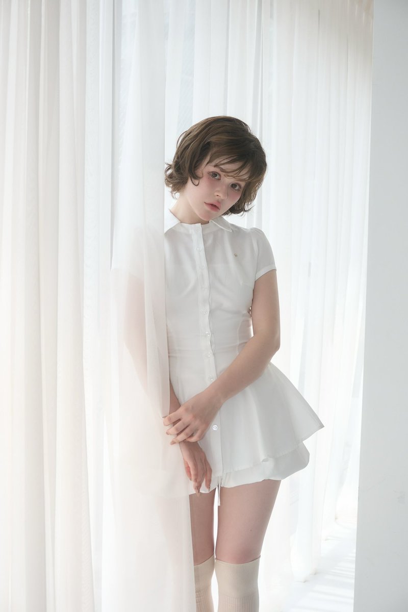 Dorothy flare blouse set up color white/beige ¥18,700-tax in ミニ