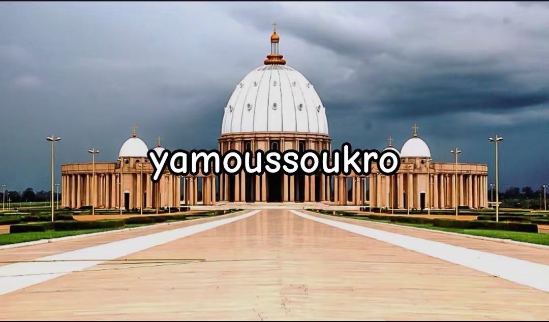 tourlity's tweet photo. 6 Places to visit in Côte d’Ivoire 🇨🇮 Save this 📌 

#Tourlity #SeeItBookIt  #CotedIvoire #IvoryCoast #Abidjan https://t.co/W2ESYtMlf6