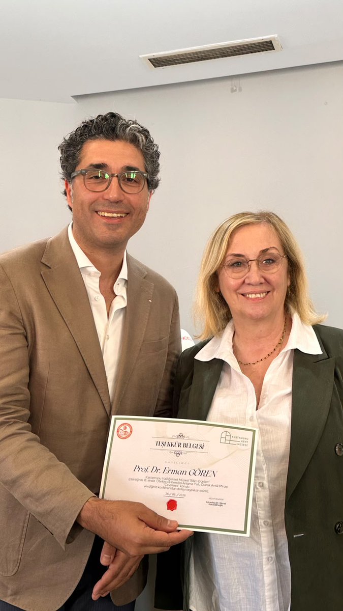 kast_kentmuzesi's tweet photo. Kent Müzesi olarak Bilim Günleri'nin 18.cisini yine muhteşem bir atmosferde gerçekleştirdik. Prof. Dr. Erman Gören ile antik metinlerden felsefeye, etikten erdem kavramlarına engin bir yolculuk gerçekteleştirdik. https://t.co/QRSwgHlKAe