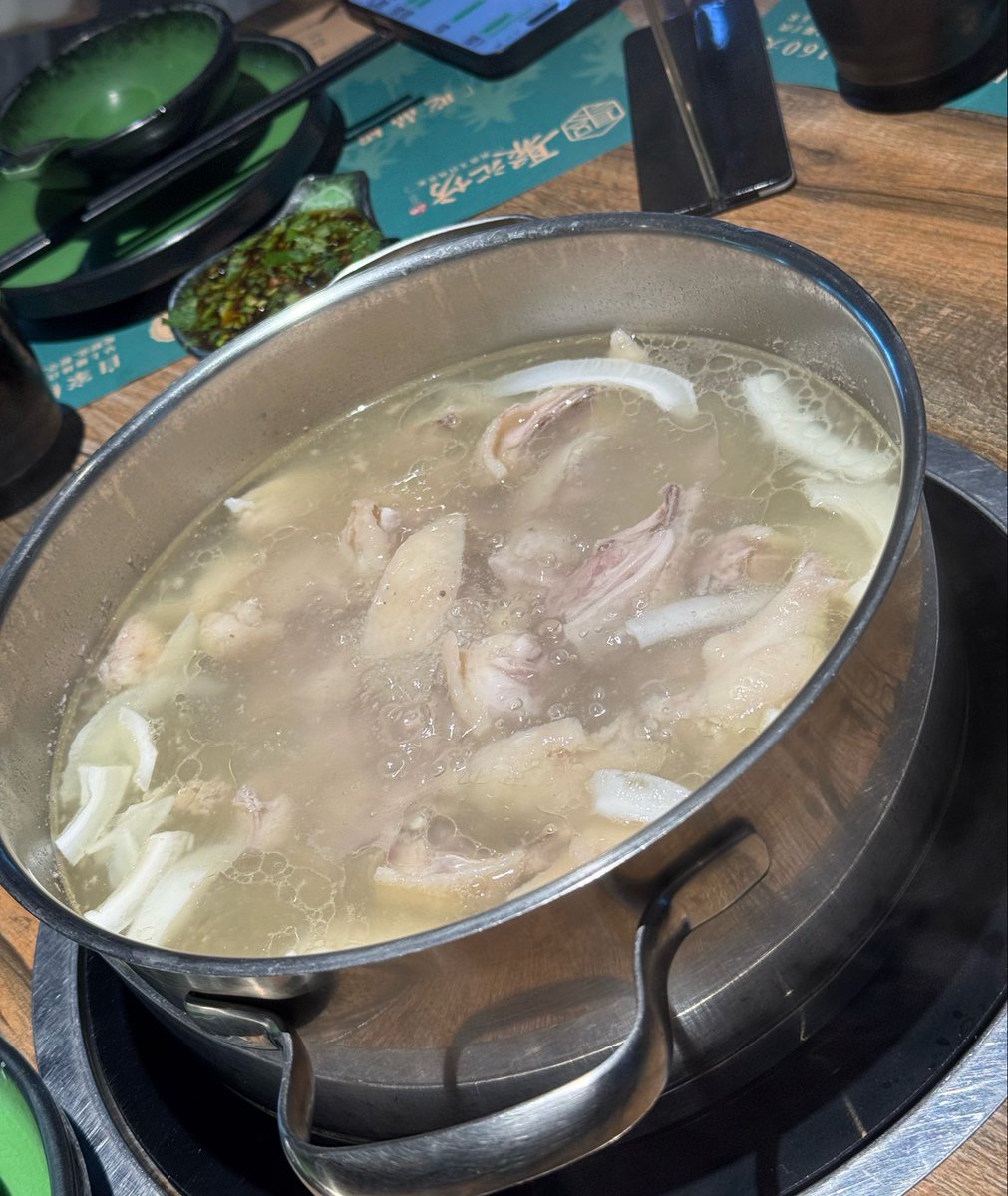 Gesseritdo's tweet photo. 我是蘸料大王！看着相册开始流口水🤤 https://t.co/7oWaIxgY2F