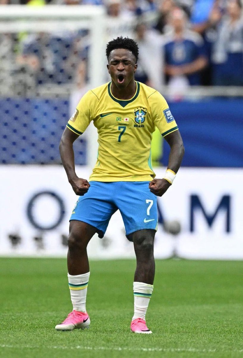 AdriRM33's tweet photo. 🚨 Vinícius es de los jugadores con MÁS PATROCINADORES en todo el Mundial.

Tiene 16 patrocinadores en total, la mayoría de ellos grandes marcas.

Es uno de los JUGADORES más QUERIDOS por todas las marcas mundiales.

{ @diarioas } https://t.co/pRMkKsymNa