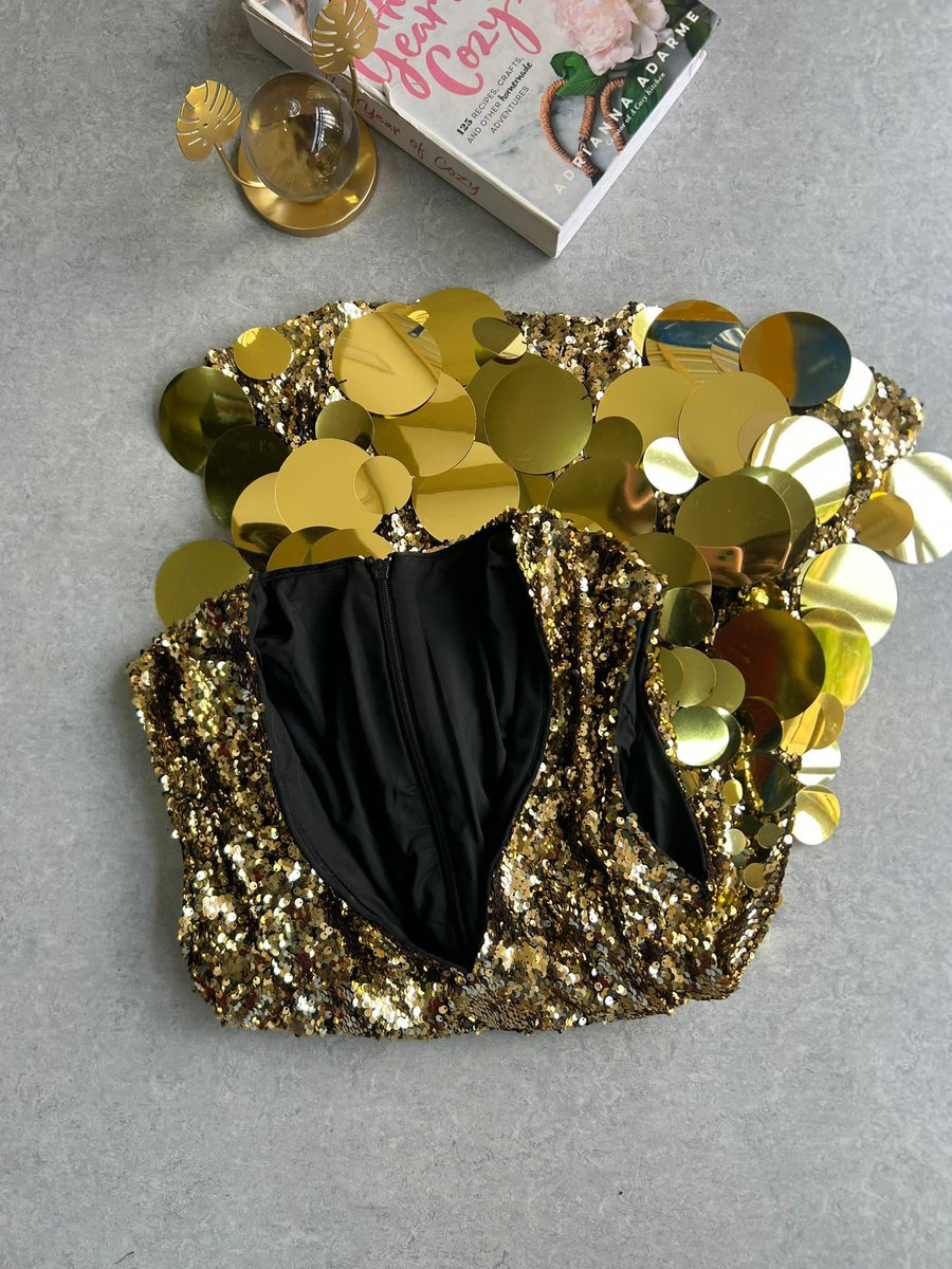 KayChicHub_'s tweet photo. Sequin Patchwork Sleeveless Dress

Size : M L XL (8 - 14)

Price : 125,000 https://t.co/QCCeDX6gNH