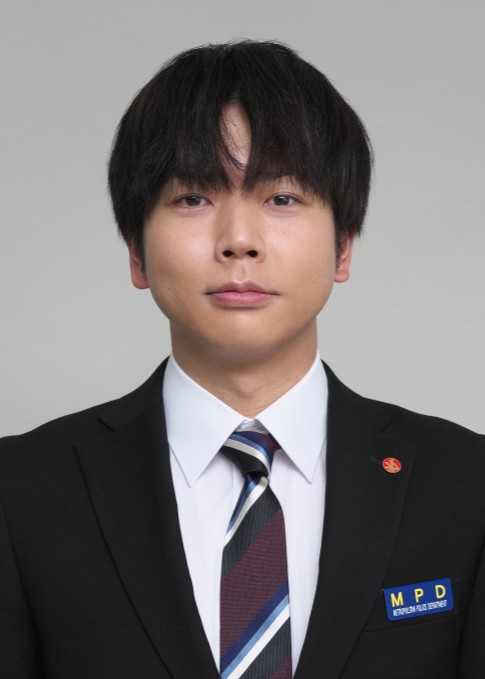 odoru_movief's tweet photo. 🚨 COMMENT...
真下勇気 ┊ #増田貴久
警視庁刑事部捜査第一課管理官

『#踊る大捜査線 N.E.W. メトロポリスを駆け抜けろ！』
🎬9/18(金) 公開
#踊るプロジェクト #odoru https://t.co/R48AaqWgMH